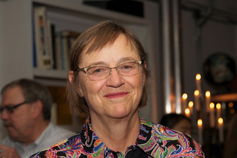 Dona Nelson – Praxis